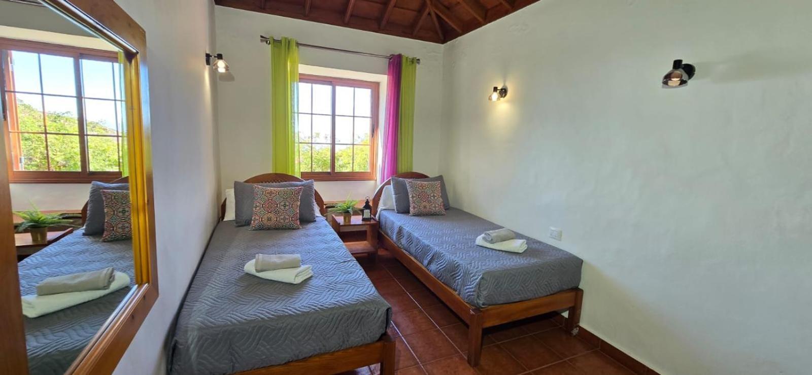 Vivienda Vacacional El Lagar, Bodega A 프엔칼리엔트디라팔마 외부 사진