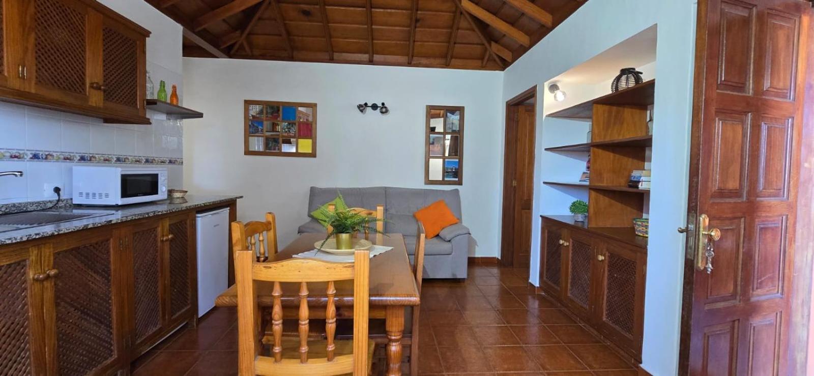 Vivienda Vacacional El Lagar, Bodega A 프엔칼리엔트디라팔마 외부 사진